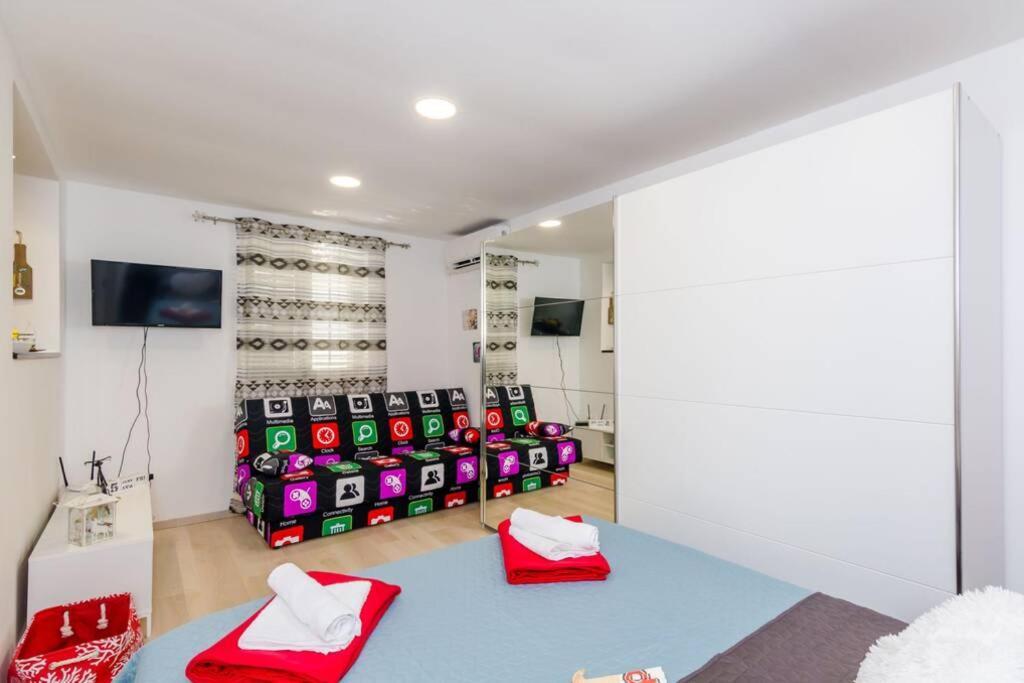 Apartman Sweet Sensation Appartamento Ragusa Esterno foto