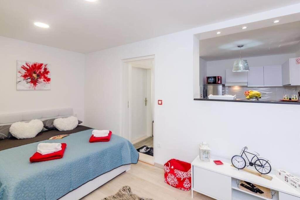 Apartman Sweet Sensation Appartamento Ragusa Esterno foto